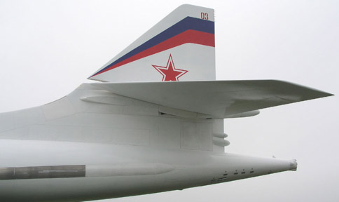 http://www.airforce.ru/aircraft/tupolev/tu-160/book/tu-160_2_08.jpg