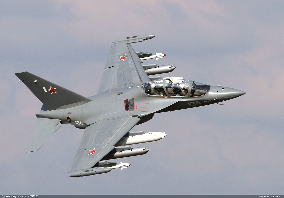 40755d1345205424-a_zinchuk_yak-130_1200.