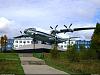 http://www.airforce.ru/content/attachments/47954-s_artamonov_magadan_an-12.jpg