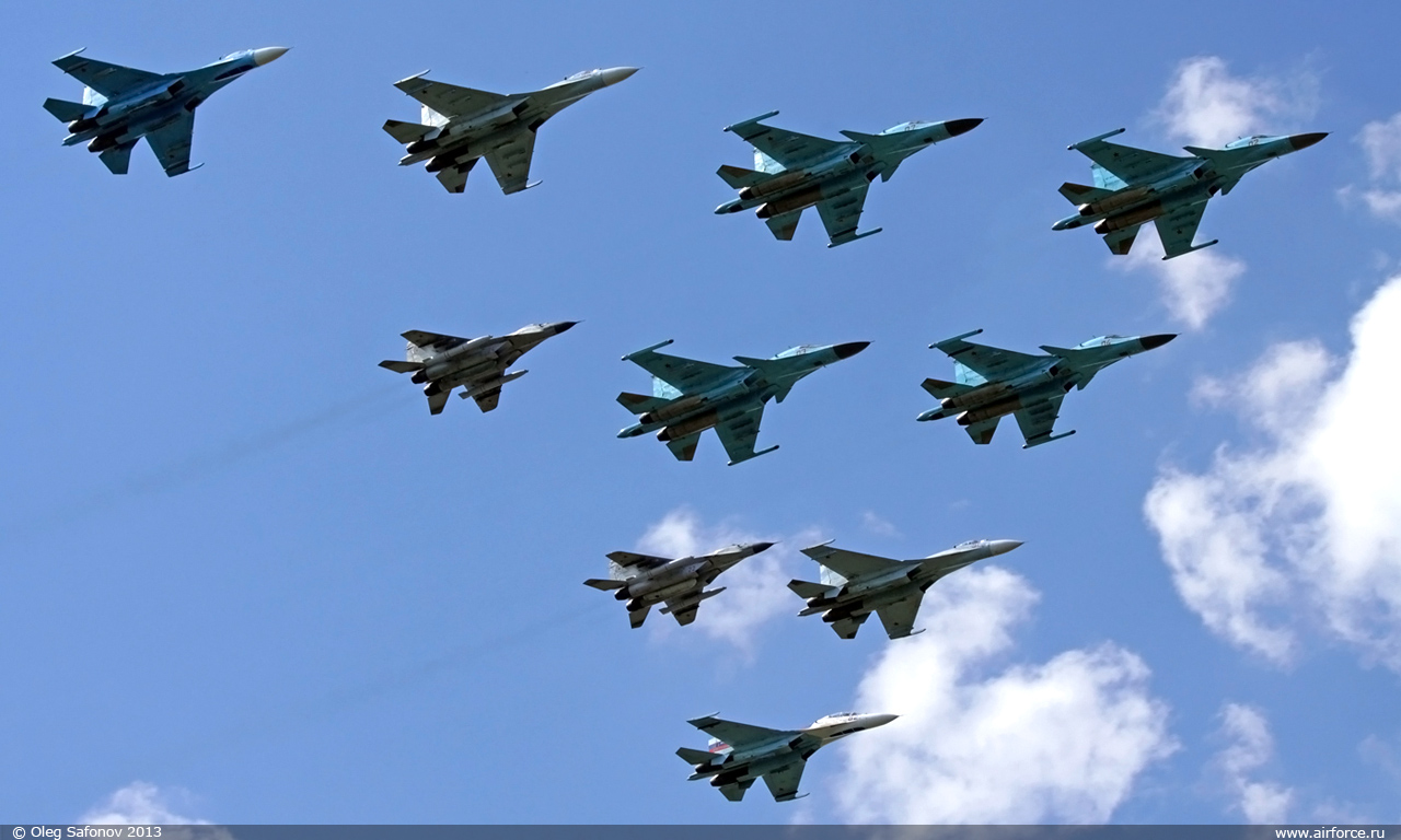 http://www.airforce.ru/content/attachments/53370-49189d1368468264-o_safonov_lipetsk_wing_1280.jpg