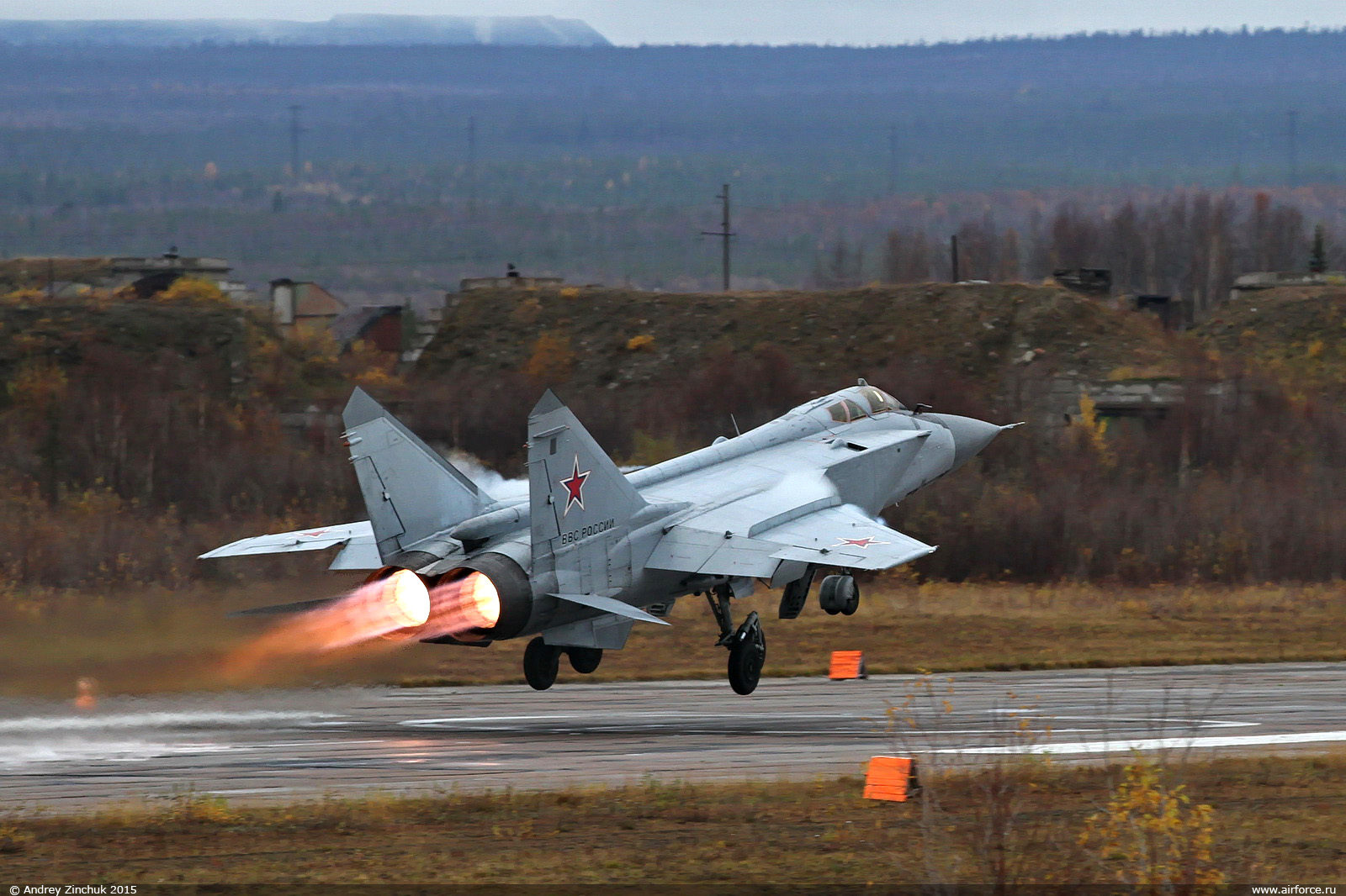 68593d1451133565-zinchuk-mig-31-37-1600.jpg