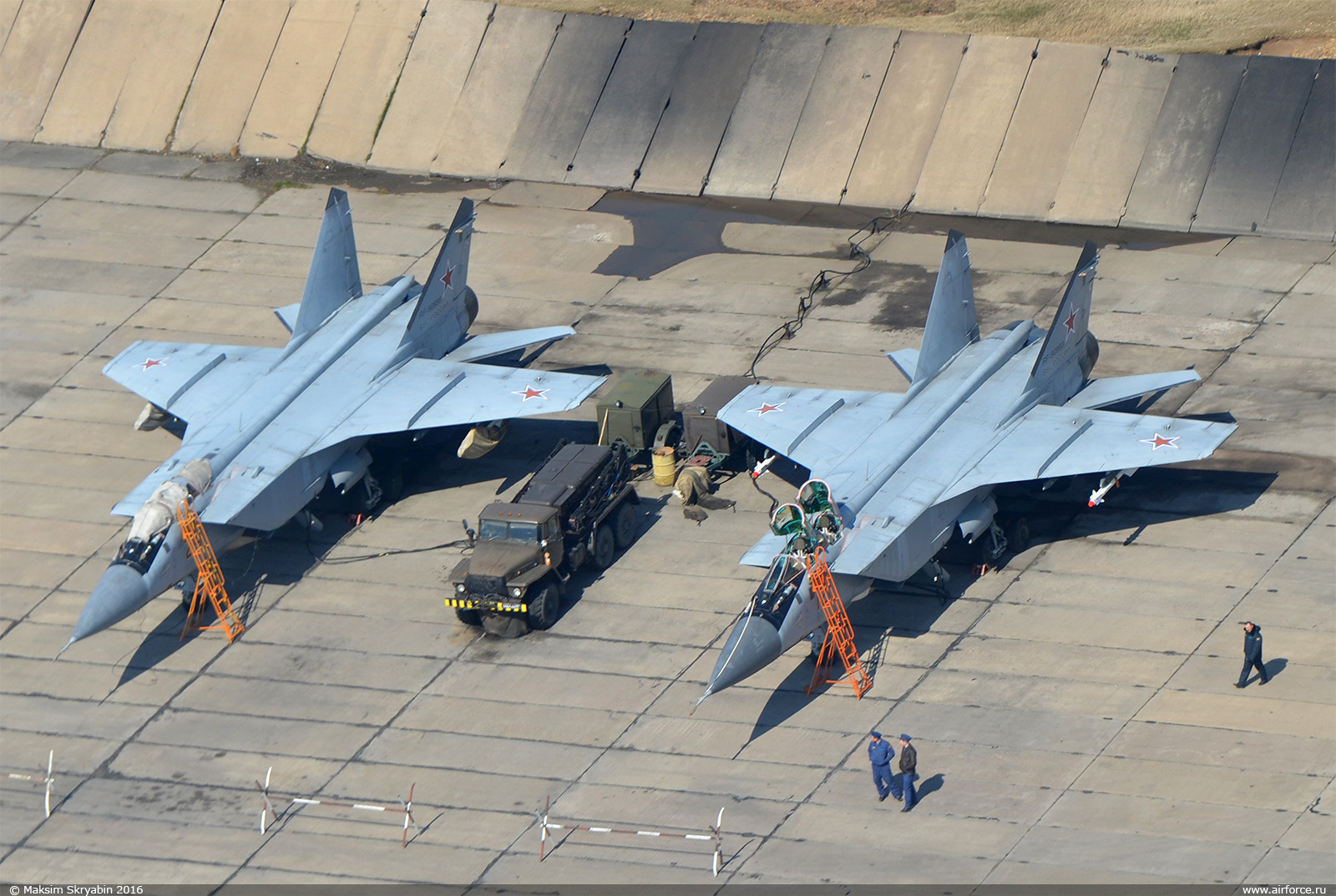 71374d1463438596-m-skryabin-mig-31bm-kansk-1600.jpg