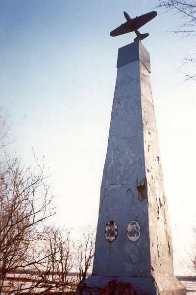 Памятник на Выборгском шоссе
