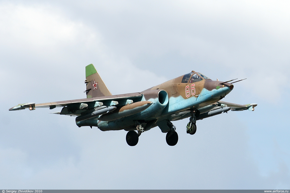 http://www.airforce.ru/photogallery/gallery9/su-25sm/szh_su-25sm_1200.jpg